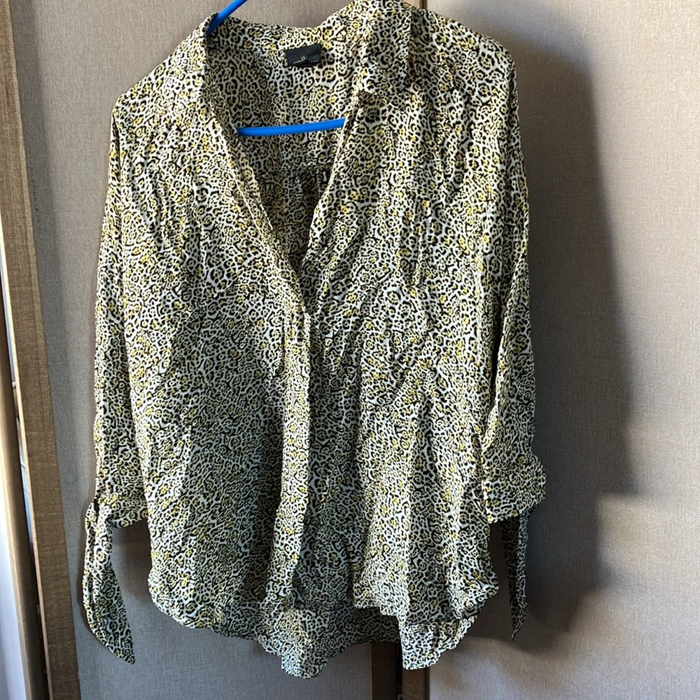 Worthington Animal Print Top in Yellow and Black medium